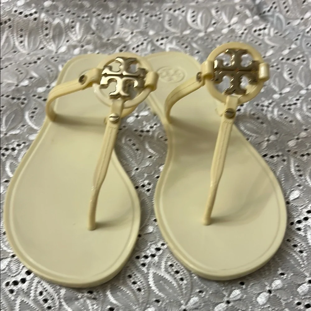 Tory Burch Cream Sandals with Gold Medallion